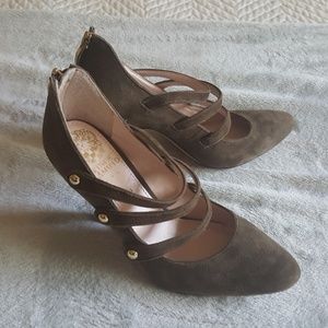 Vince Camuto khaki suede heels , approx size 7 1/2
